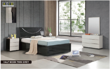 HALF-MOON BED