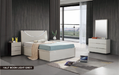 HALF-MOON BED